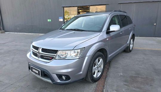 Dodge • Journey