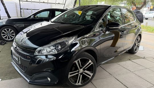 Peugeot • 208