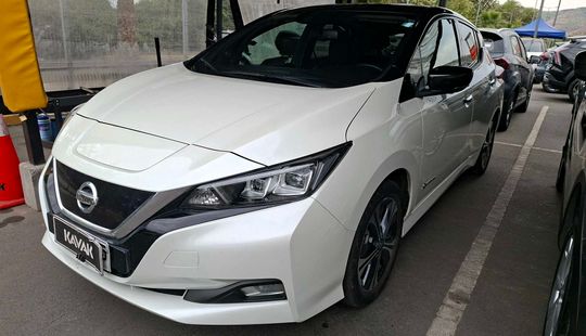 Nissan • Leaf