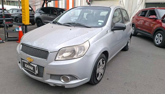 Chevrolet • Aveo