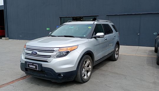 Ford • Explorer
