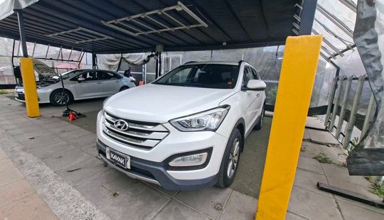 Hyundai • Santa Fe