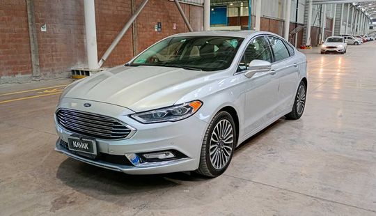 Ford • Fusion