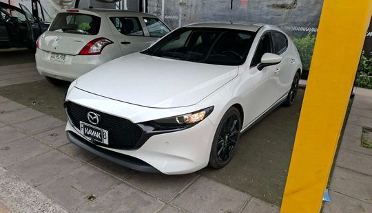 Mazda • Mazda 3