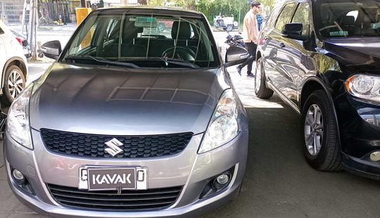 Suzuki • Swift
