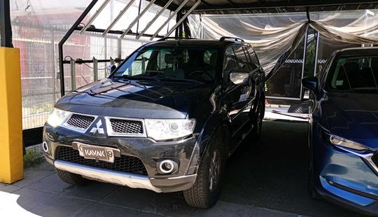 Mitsubishi • Montero Sport