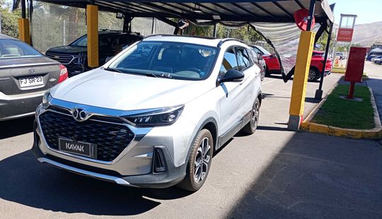 Baic • X55