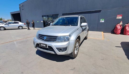 Suzuki • GrandNomade