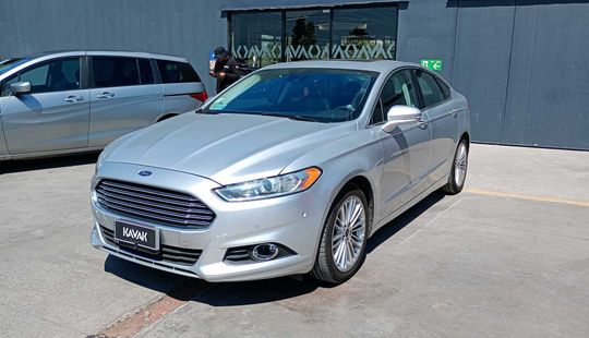 Ford • Fusion