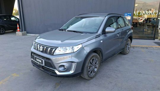 Suzuki • Vitara