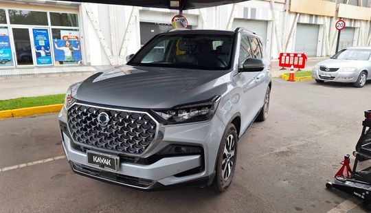 Ssangyong • Rexton