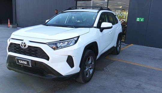 Toyota • RAV4