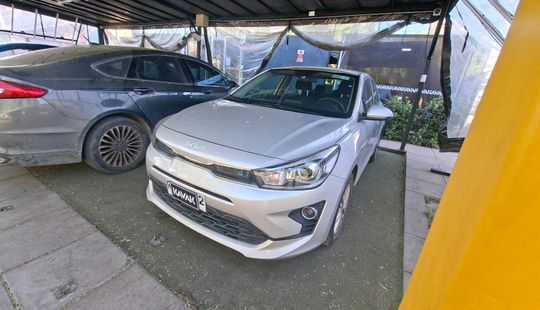 Kia • RIO 4