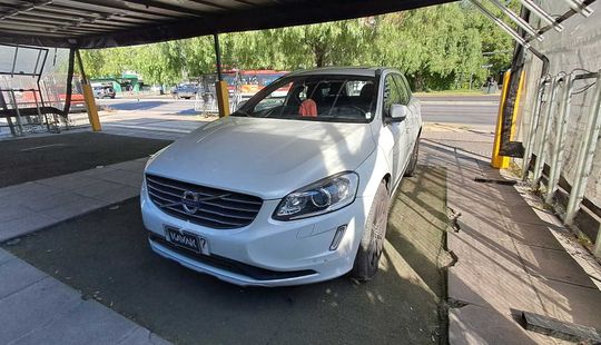 Volvo • XC60