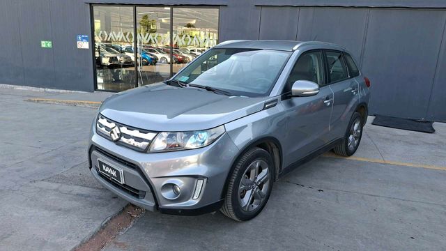 Suzuki • Vitara