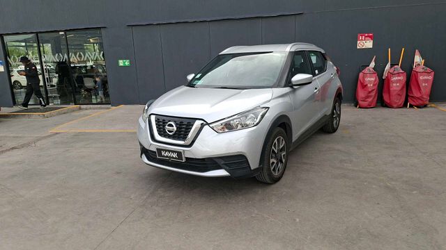 Nissan • Kicks