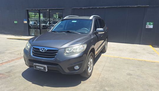 Hyundai • Santa Fe