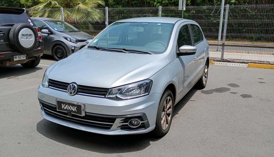Volkswagen • Gol