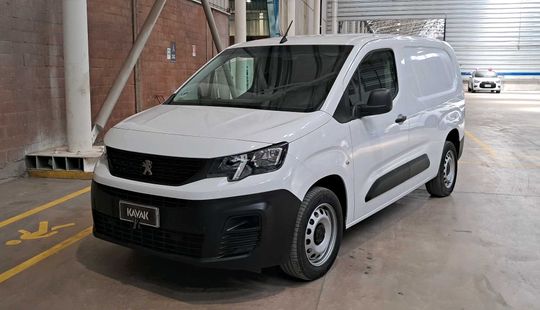 Peugeot • Partner