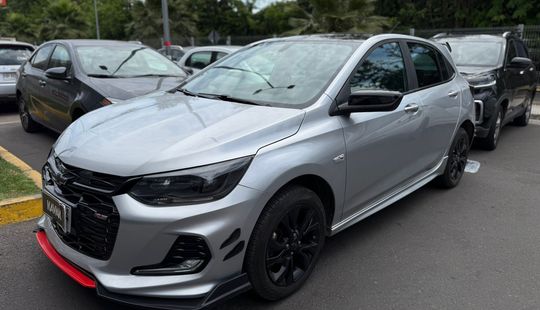 Chevrolet • Onix