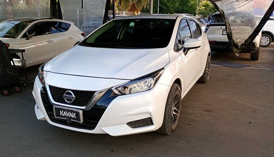Nissan Versa 1.6 SENSE-2021