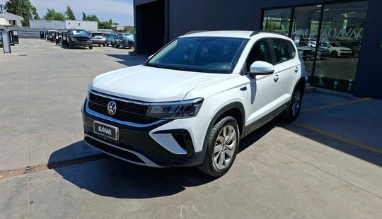 Volkswagen • Taos