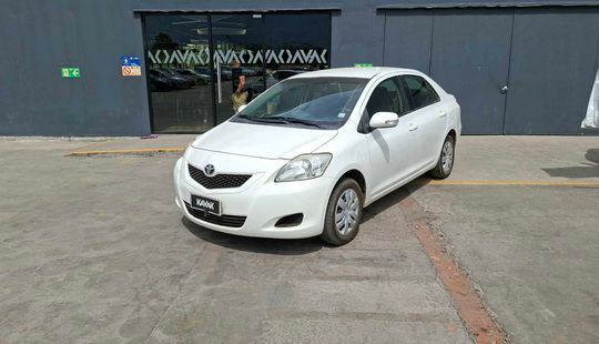 Toyota • Yaris