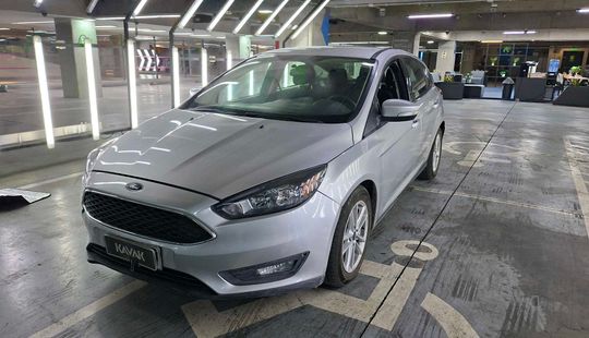 Ford • Focus