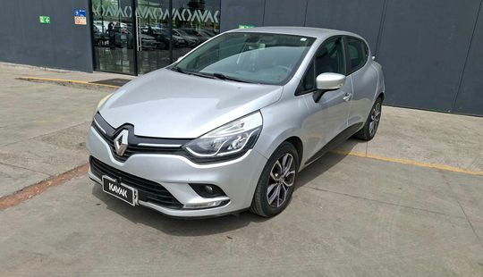 Renault • Clio