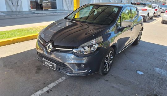 Renault • Clio