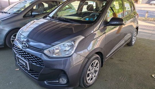 Hyundai • Grand i10
