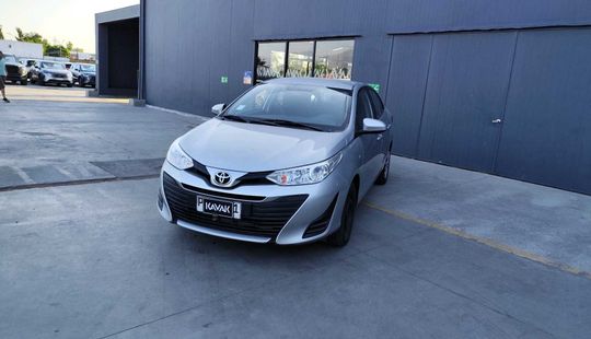 Toyota • Yaris
