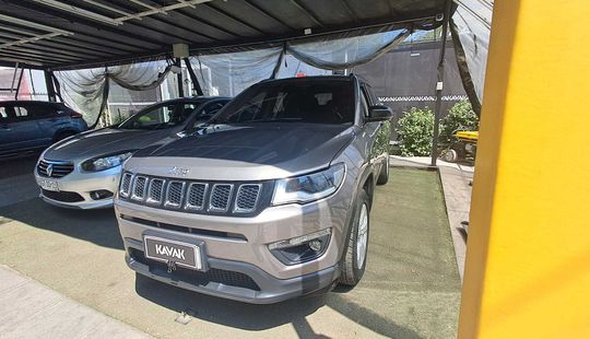 Jeep • Compass