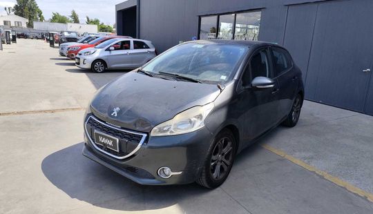 Peugeot • 208