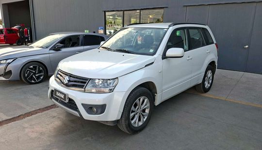 Suzuki • GrandNomade