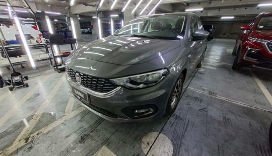 Fiat • Tipo