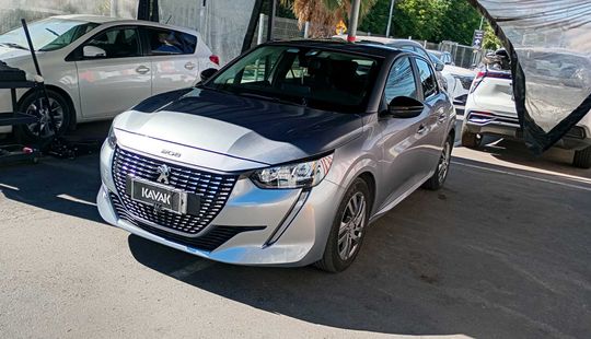 Peugeot • 208
