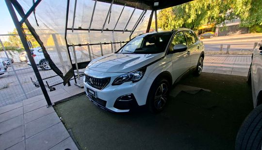 Peugeot • 3008