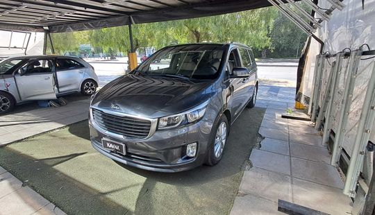 Kia • Grand Carnival