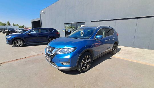 Nissan • X-Trail