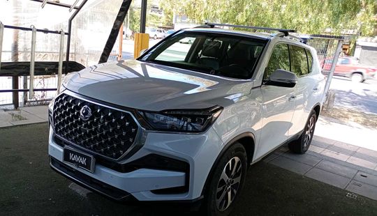 Ssangyong • Rexton