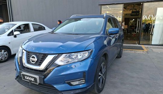 Nissan • X-Trail