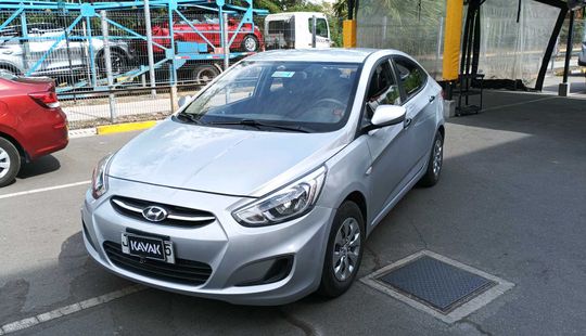 Hyundai • Accent