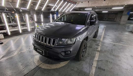 Jeep • Compass
