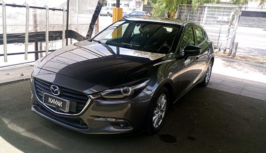Mazda • Mazda 3
