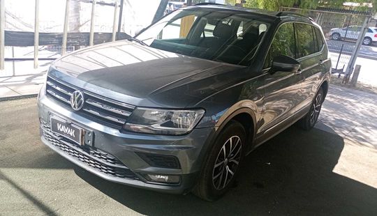 Volkswagen • Tiguan
