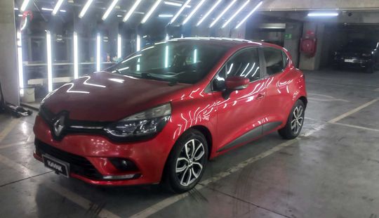 Renault • Clio