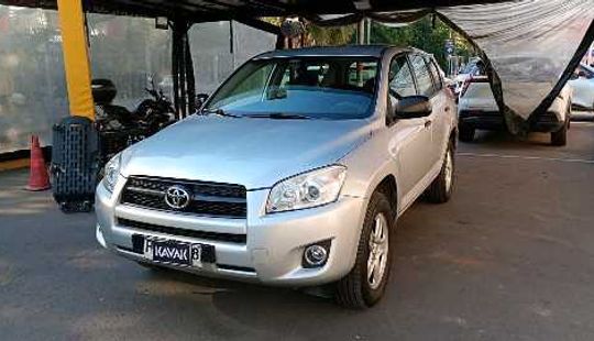 Toyota • RAV4