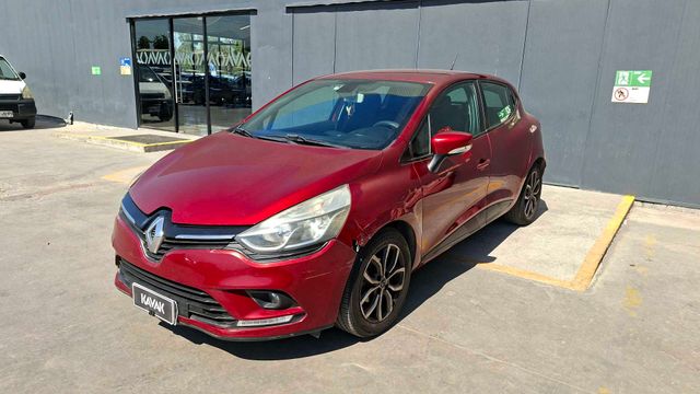 Renault • Clio