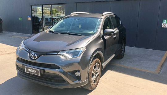 Toyota • RAV4